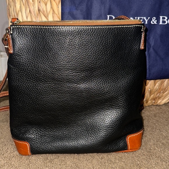 Dooney & Burke - Black Crossbody Purse - Picture 4 of 8